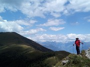30 LUNGO IL SENTIERO DI DISCESA